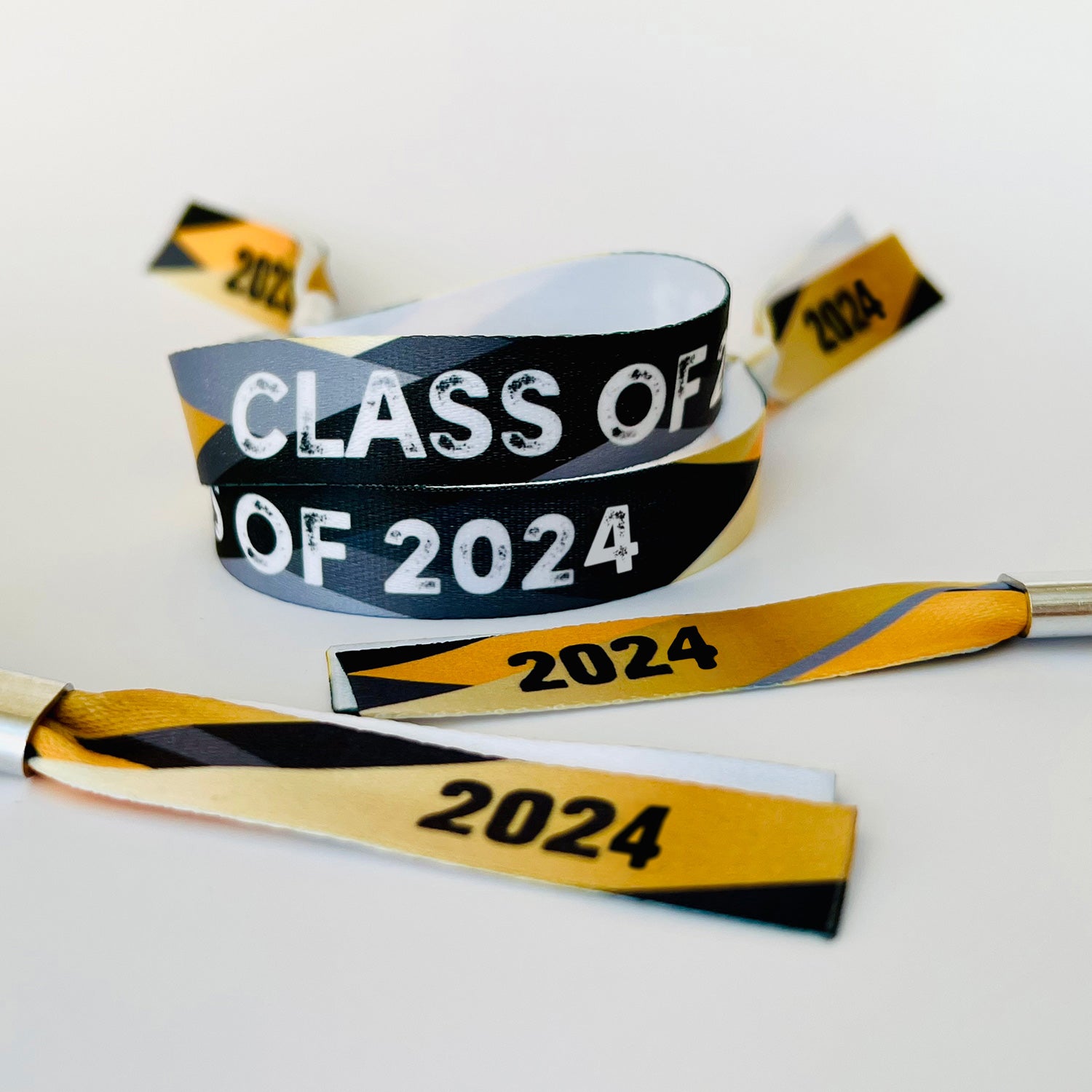 class of 2024 school leavers graduation wristbands