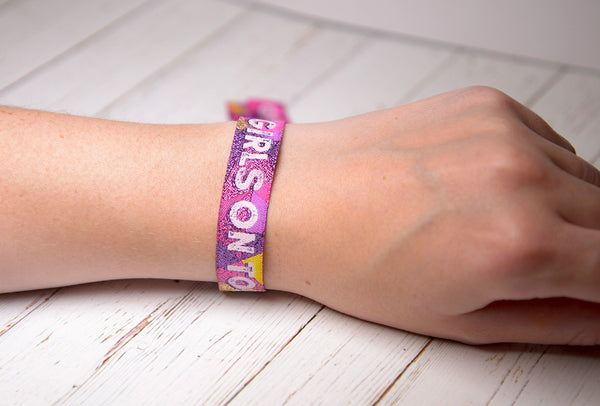 girls on tour festival wristbands